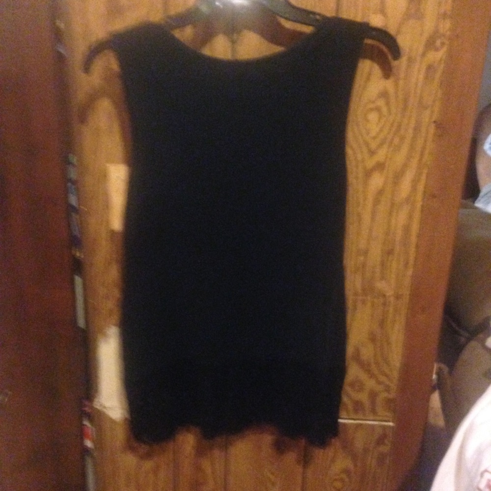 Torrid tank - Picture 2 of 3